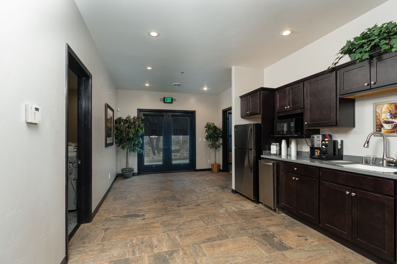 2705 Rabbitbrush Dr, Farmington, NM 87402